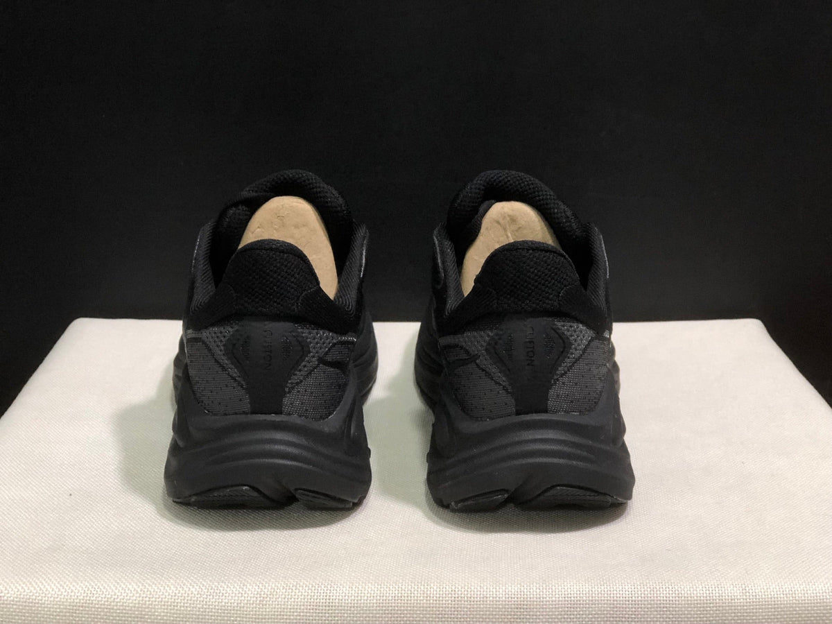 HOKA ONE ONE Clifton 10